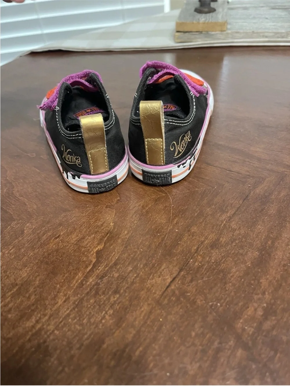 CONVERSE x Wonka Chuck Taylor All Star Low Top Little Kids‎ Unisex Shoes Size 8